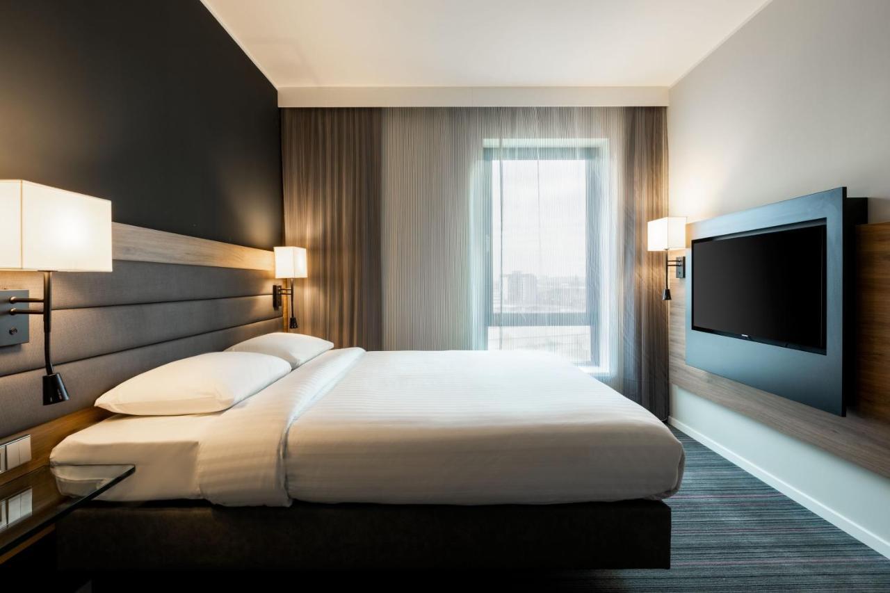Moxy Glasgow Sec المظهر الخارجي الصورة