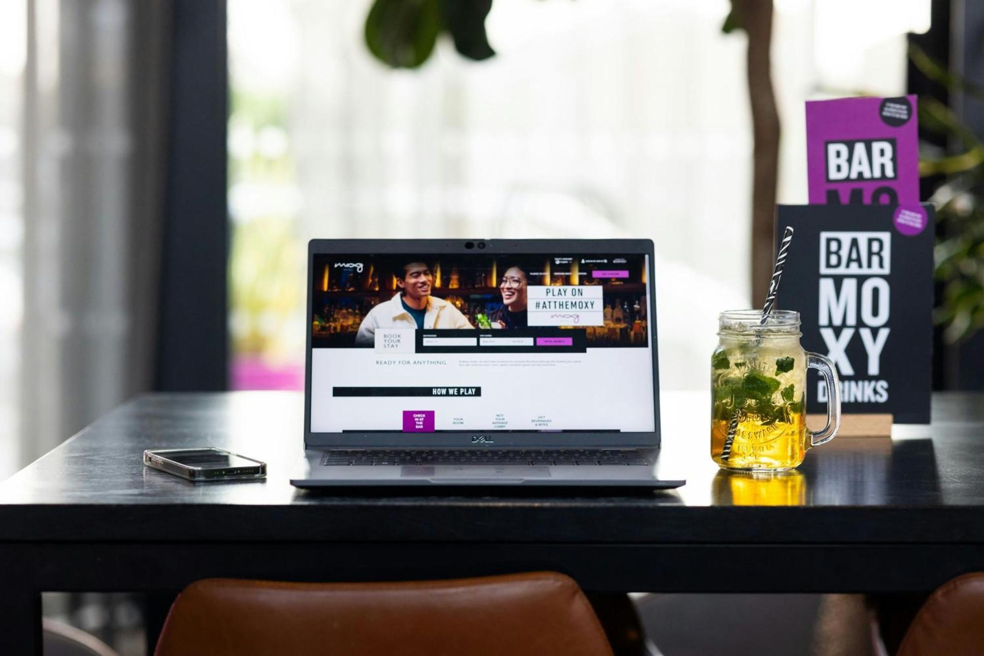 Moxy Glasgow Sec المظهر الخارجي الصورة